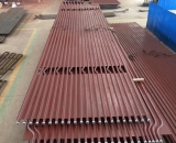 水冷壁配件|水平煙道水冷壁管屏 Φ31.8×9鰭片:6×12.7mm 傾角:19.471° 節(jié)距:50.8mm 每根長(zhǎng):4.6m 10根/屏 管子:15CrMoG 鰭片:15CrMo